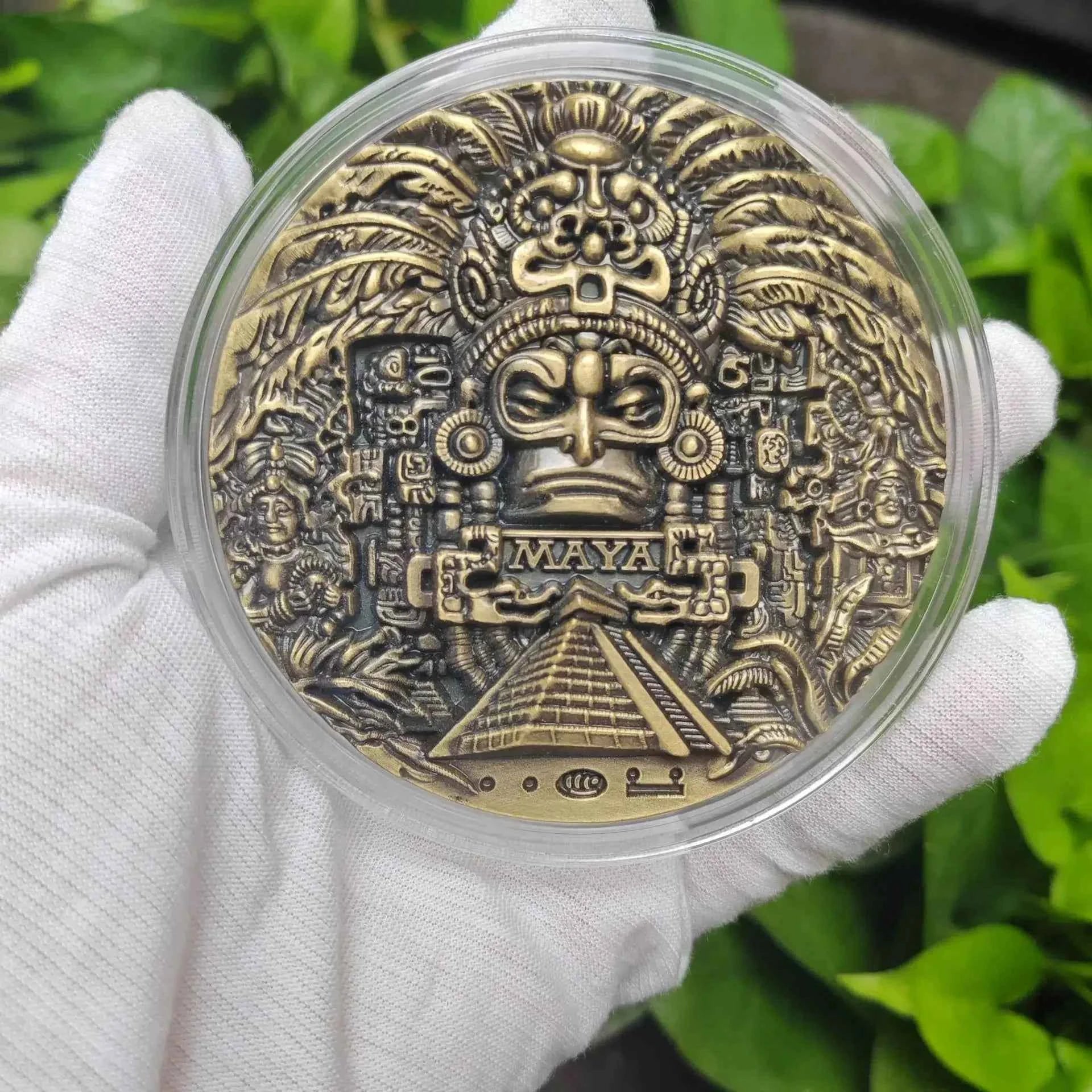 Commemorative coins, American large relief coin collection, Mayan coins, American Morgan
