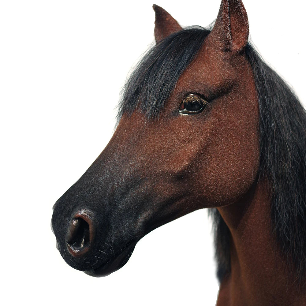 Lifelike Horse Animatronic Models with Realistic Fur for Equestrian Club Decor Fiberglass Horse for Historical Museum