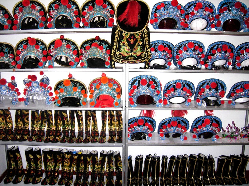 Authentic Sichuan Opera face-changing costumes face props clothes teaching Sichuan face-changing 13 masks