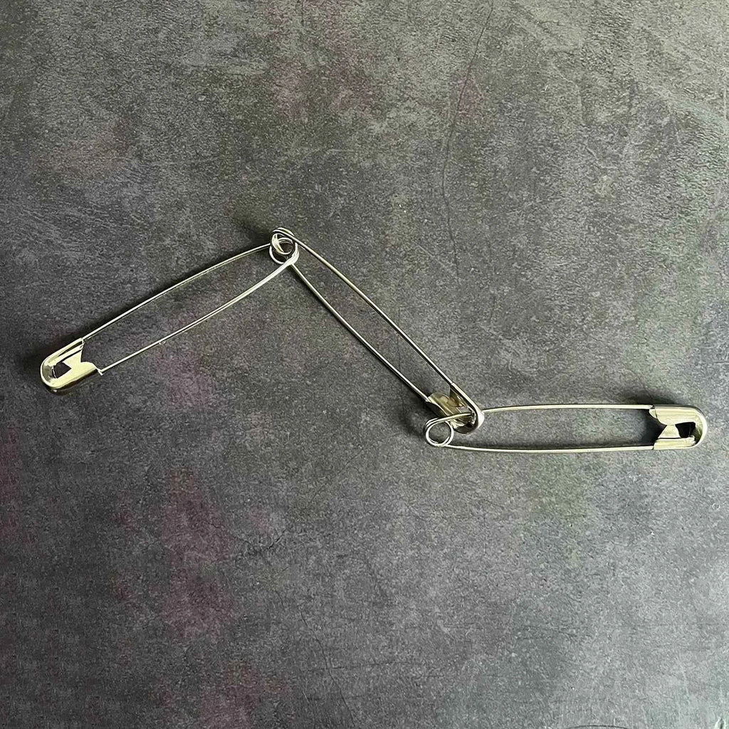 Linking Clips Magic Tricks Visual Three Linking Pins Penetration Clips Magia Close-up Street Illusions Gimmicks Mentalism Props