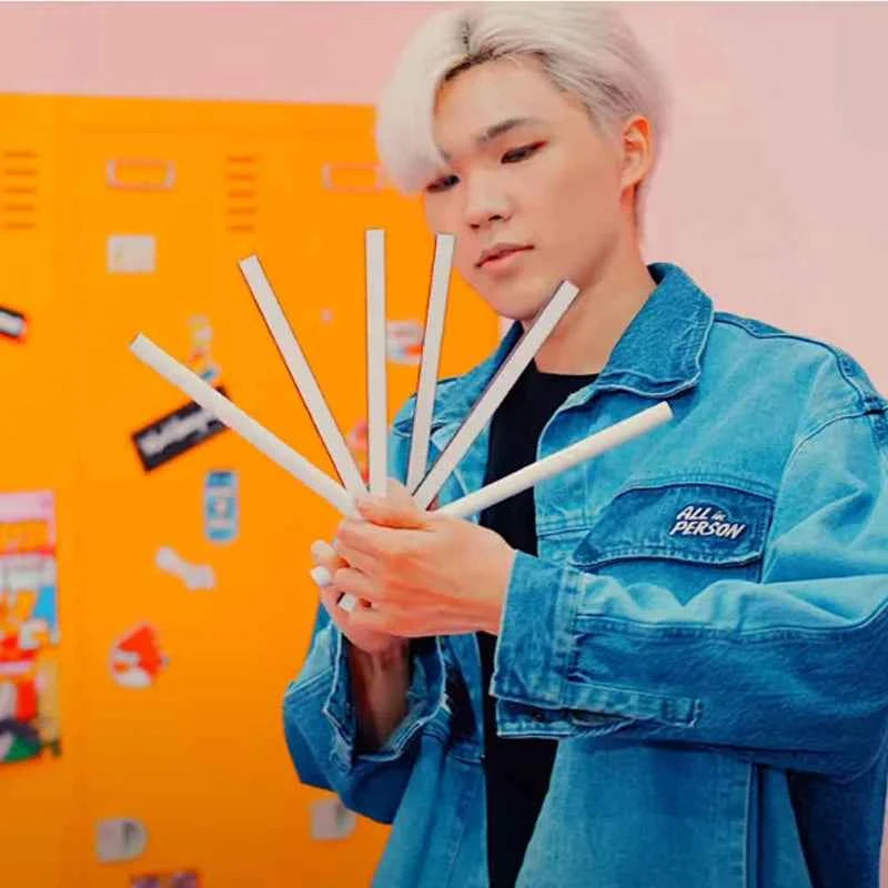 Tricolor Stick Magic Tricks Multiplying Wands One to Three Sticks Magia Funny Close Up Street Illusions Gimmicks Mentalism Props