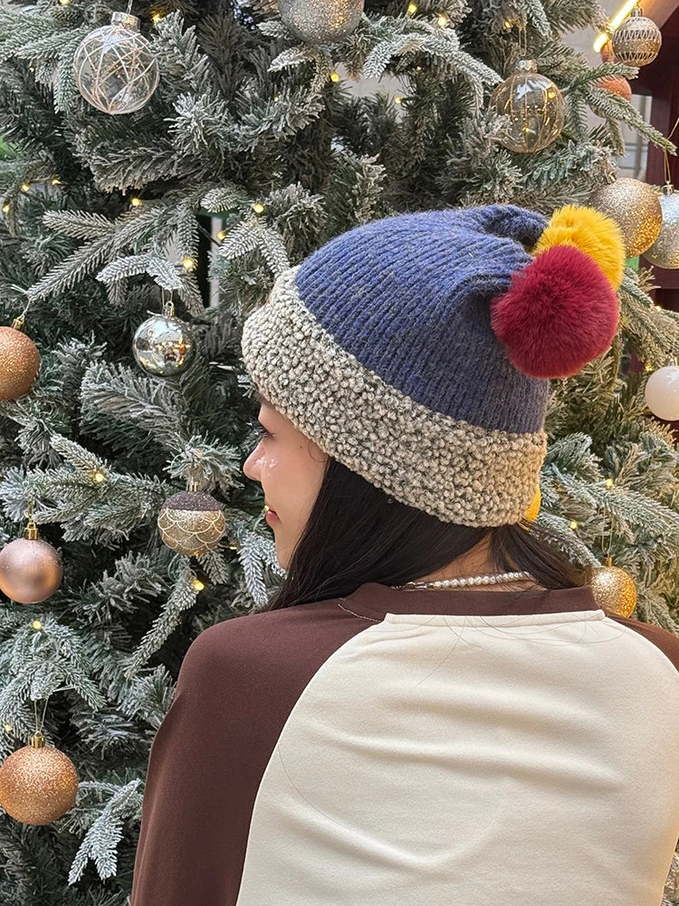 ELFSACK Cute Clown Colorful Pom Pom Warm Knit Beanie For Women - Big Tim's Magic Emporium