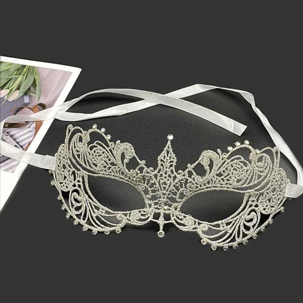 Makeup Ball Hollow Lace Face Mask With Ribbon Princess Masquerad Cosplay Prom Props Costume Female Sexy Diamonds Eye Mask