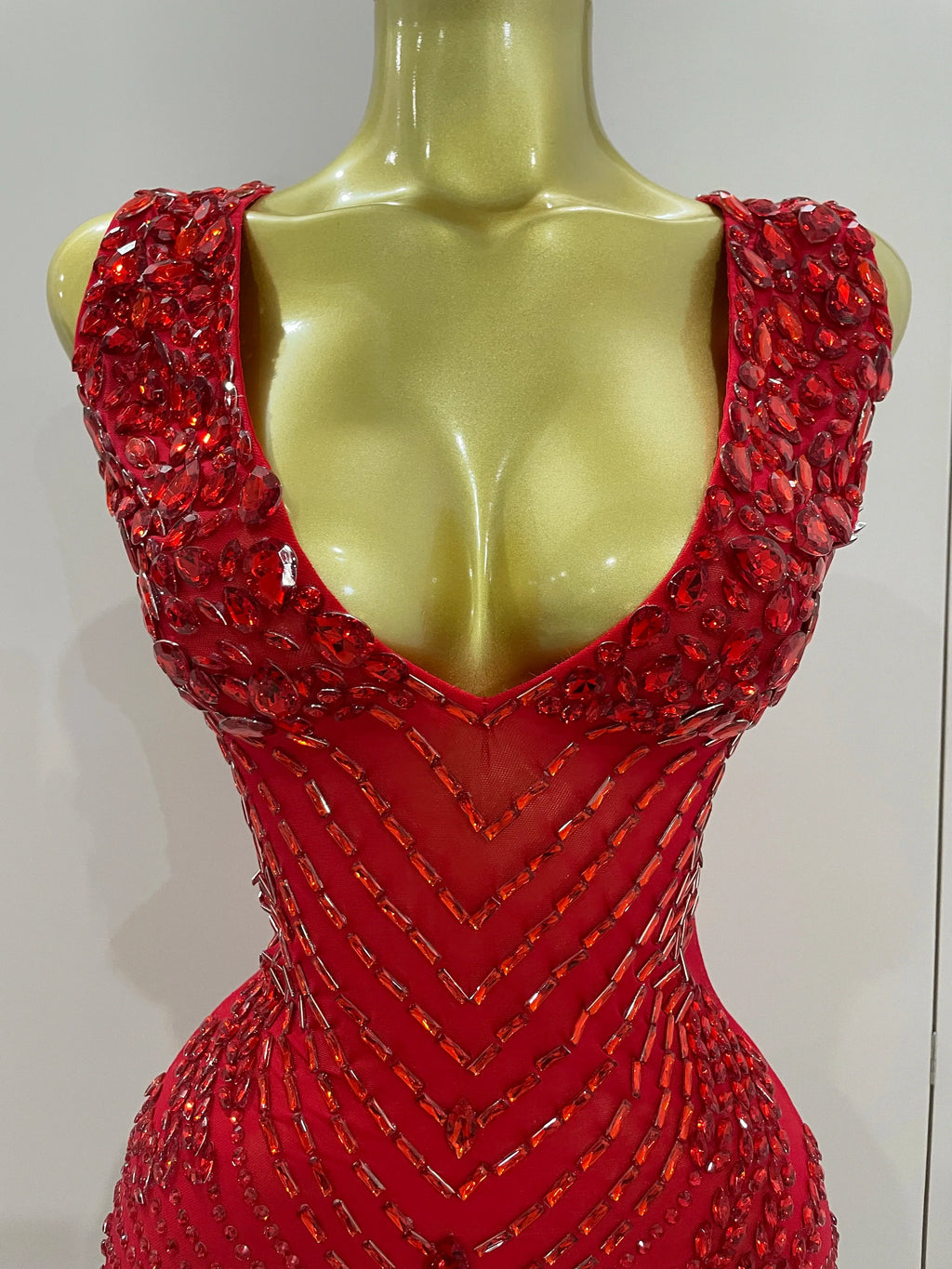 Vintage-Inspired Sparkly Rhinestone Mesh V-Neck Party Dress
