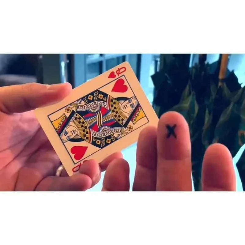 BLACK CROSS By Mickael Chatelain Gimmicks Illusions Close Up Magic Card Magic and Trick Decks Street Magie Magician X Move Games