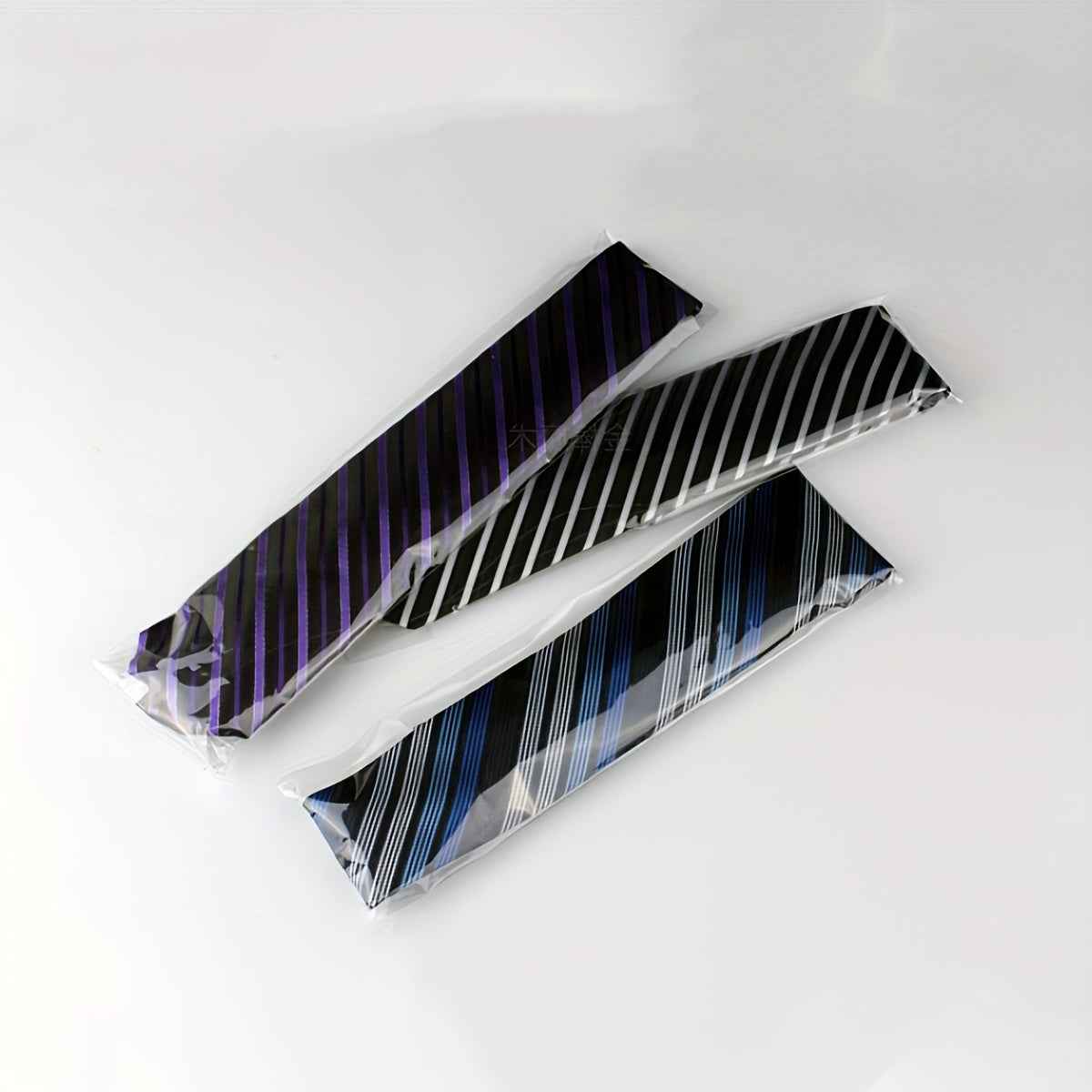 Magic Necktie, Self Elevating Tie, Floating Up, Funny And Comical Magic Props, Stage Clown Annual Meeting, Close-Up Magic, Flying Paper Magic, Party Display, No Need Power Supply, Random Color, 1pc