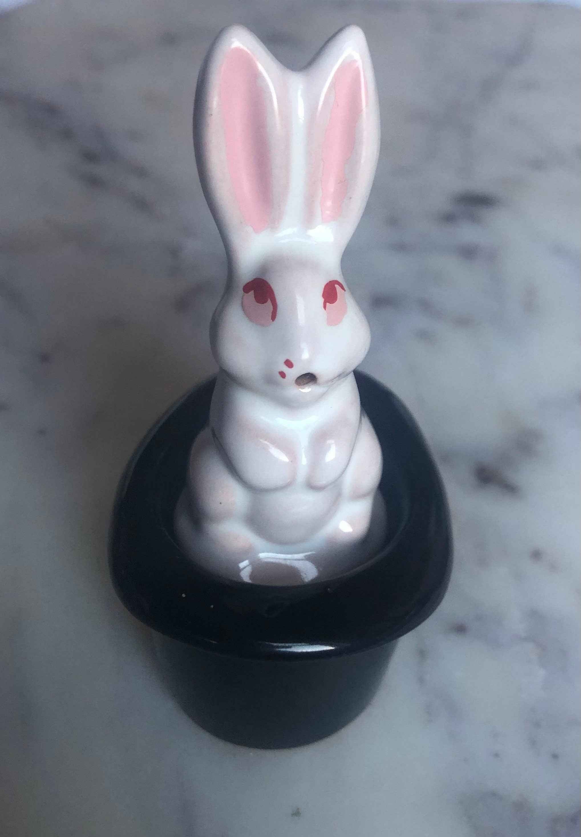 Vintage Novelty Magic Rabbit and Top Hat Salt and Pepper Shakers- Magician Salt and Pepper Shaker- Rabbit and Magic Hat Kitchen Decor