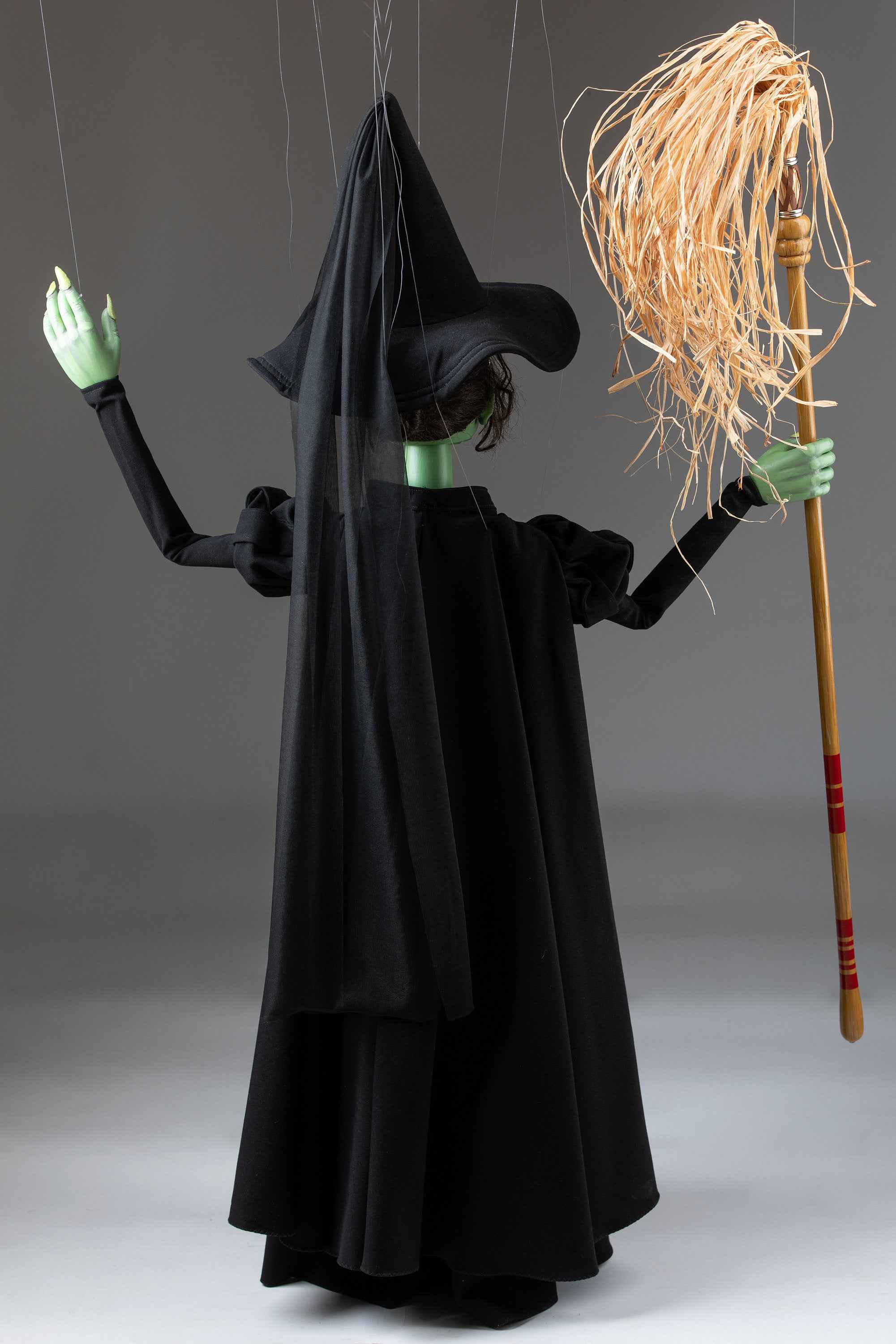 Green Wicked Witch - Marionette from the movie Wizard of Oz