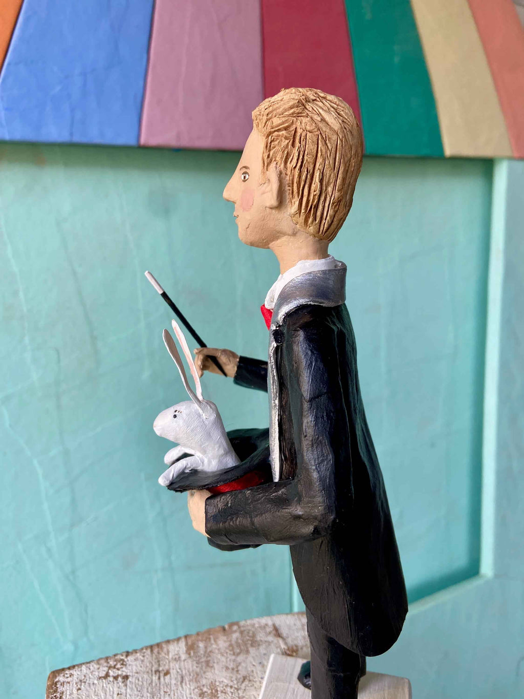Magician with rabbit, illusionist figure, circus magician, circus sculpture collection, gift for him, circus magician miniature, magic gift, circus