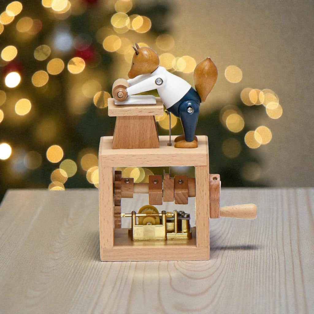 Hand Crank Fox Music Box, Beech Wood Automata, Kinetic Sculpture, Mechanical Desk Decor