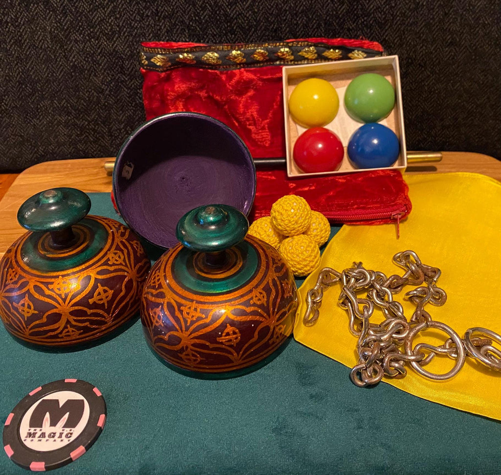 https://i.etsystatic.com/10529076/r/il/3ee1dc/8000684590/il_fullxfull.8000684590_8s2b.jpg