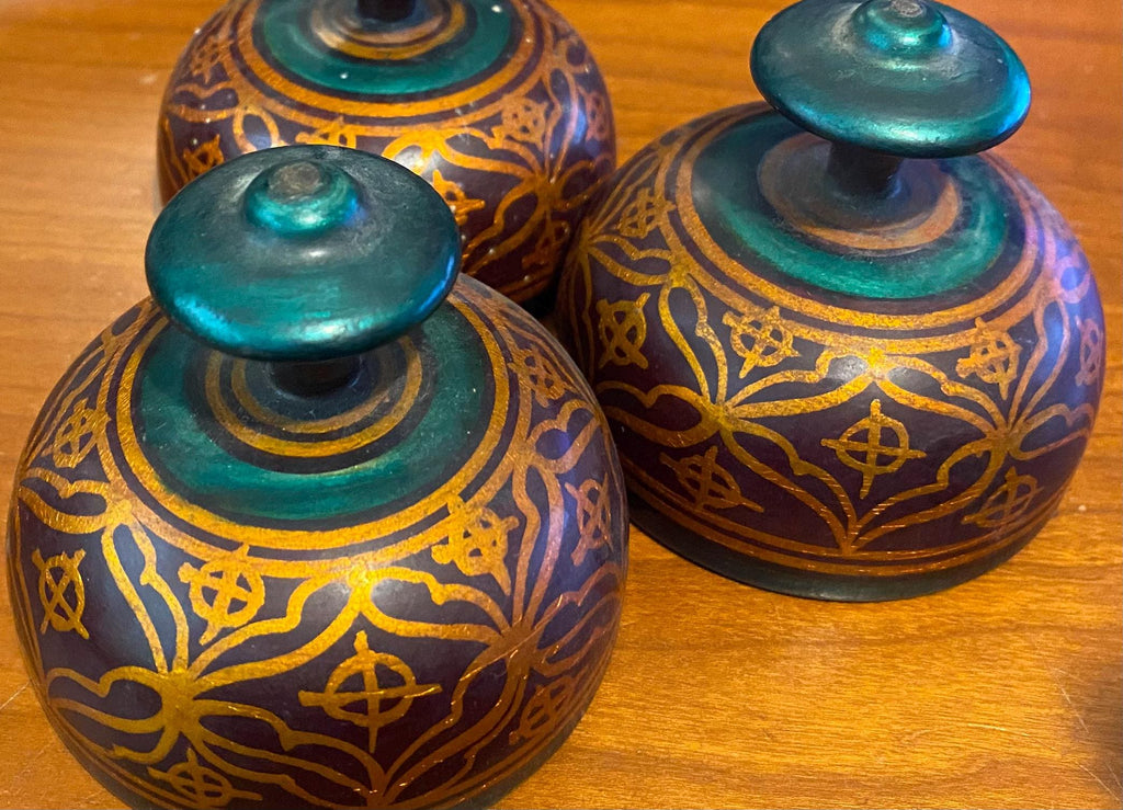 https://i.etsystatic.com/10529076/r/il/56f2a4/8048614779/il_fullxfull.8048614779_ohho.jpg